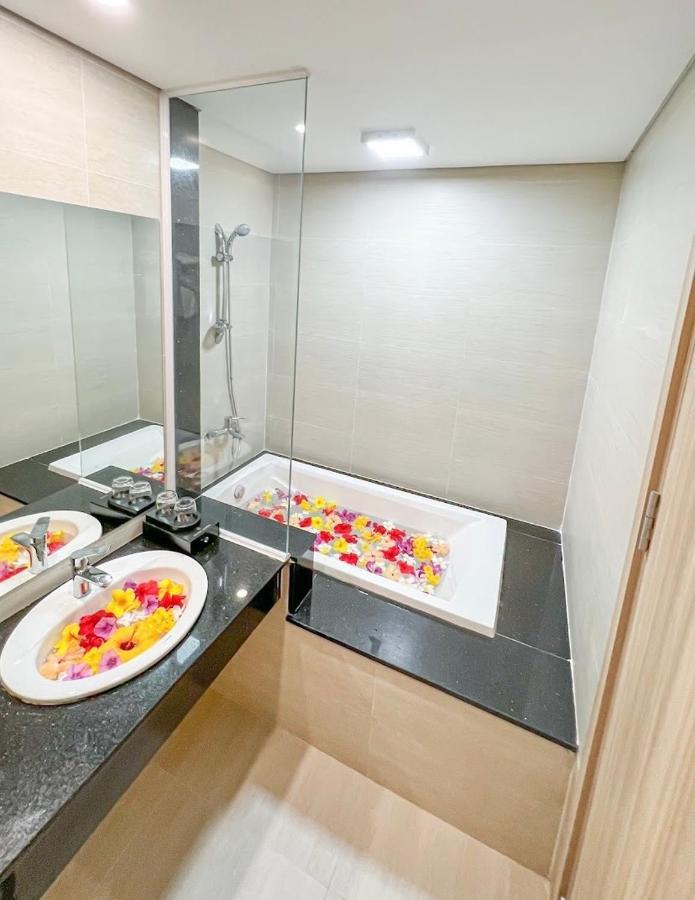 Kaira Boutique Hotel Duong Dong Exterior foto